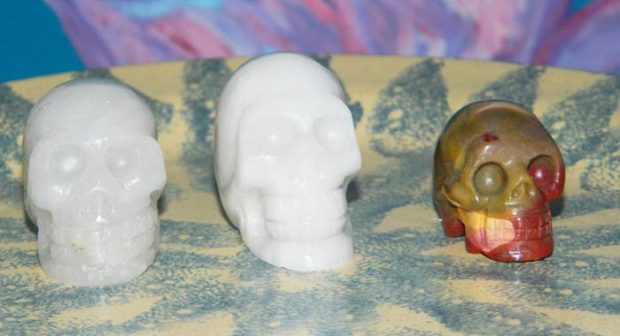 crystal skull explorers - selling special crystal skulls